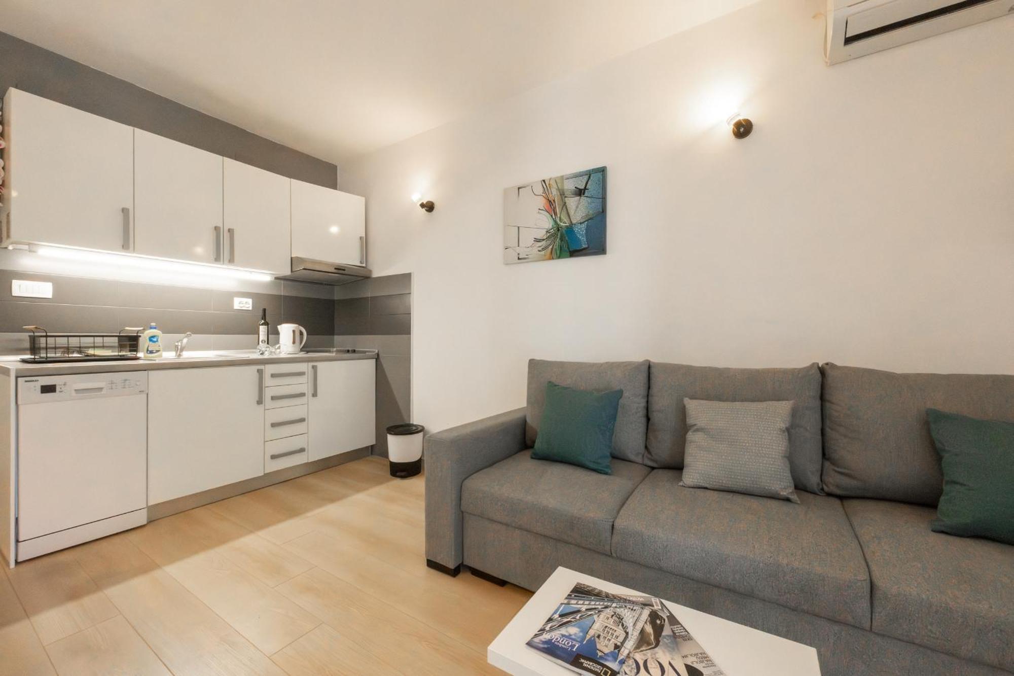 Apartments Krzanic Podgora Luaran gambar