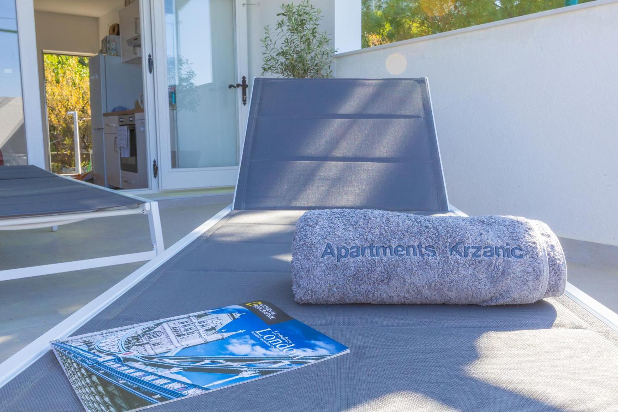Apartments Krzanic Podgora Luaran gambar